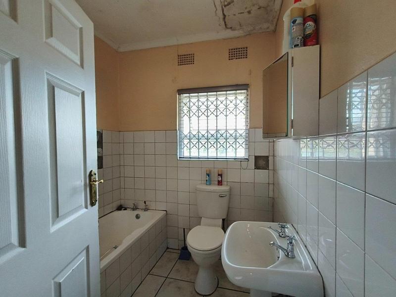 4 Bedroom Property for Sale in Mthata Eastern Cape